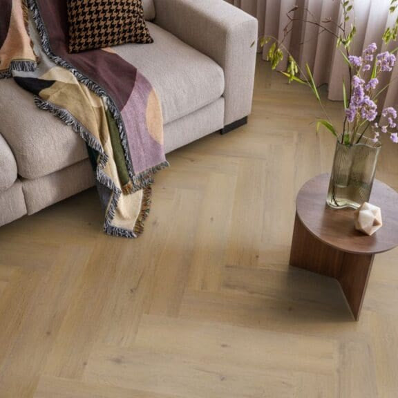 Ambiant Spigato Vivero visgraat click SRC dark oak