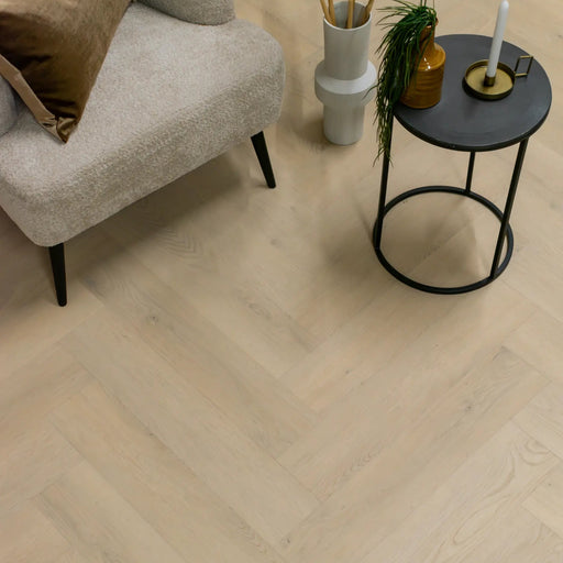 Sfeerfoto Gelasta Click PVC Mystiq Visgraat 2901 Beige