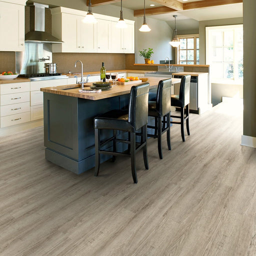 Click PVC Grey Country Oak 7216 in keuken